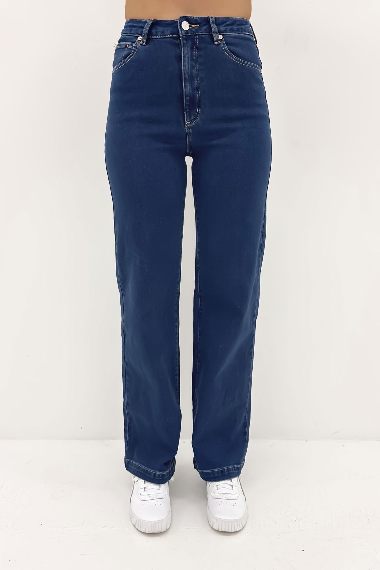 A 94 High & Wide Jean
