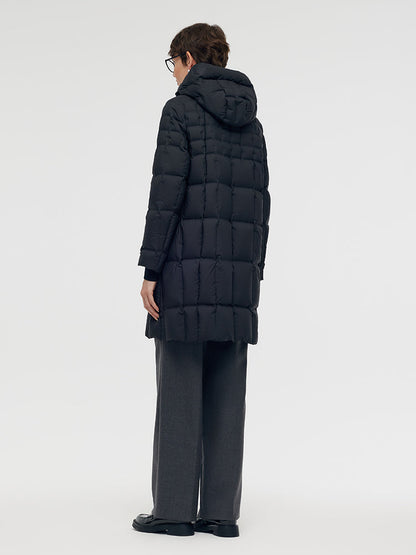 Water-repellent And Windproof Hooded Goose Down Coat