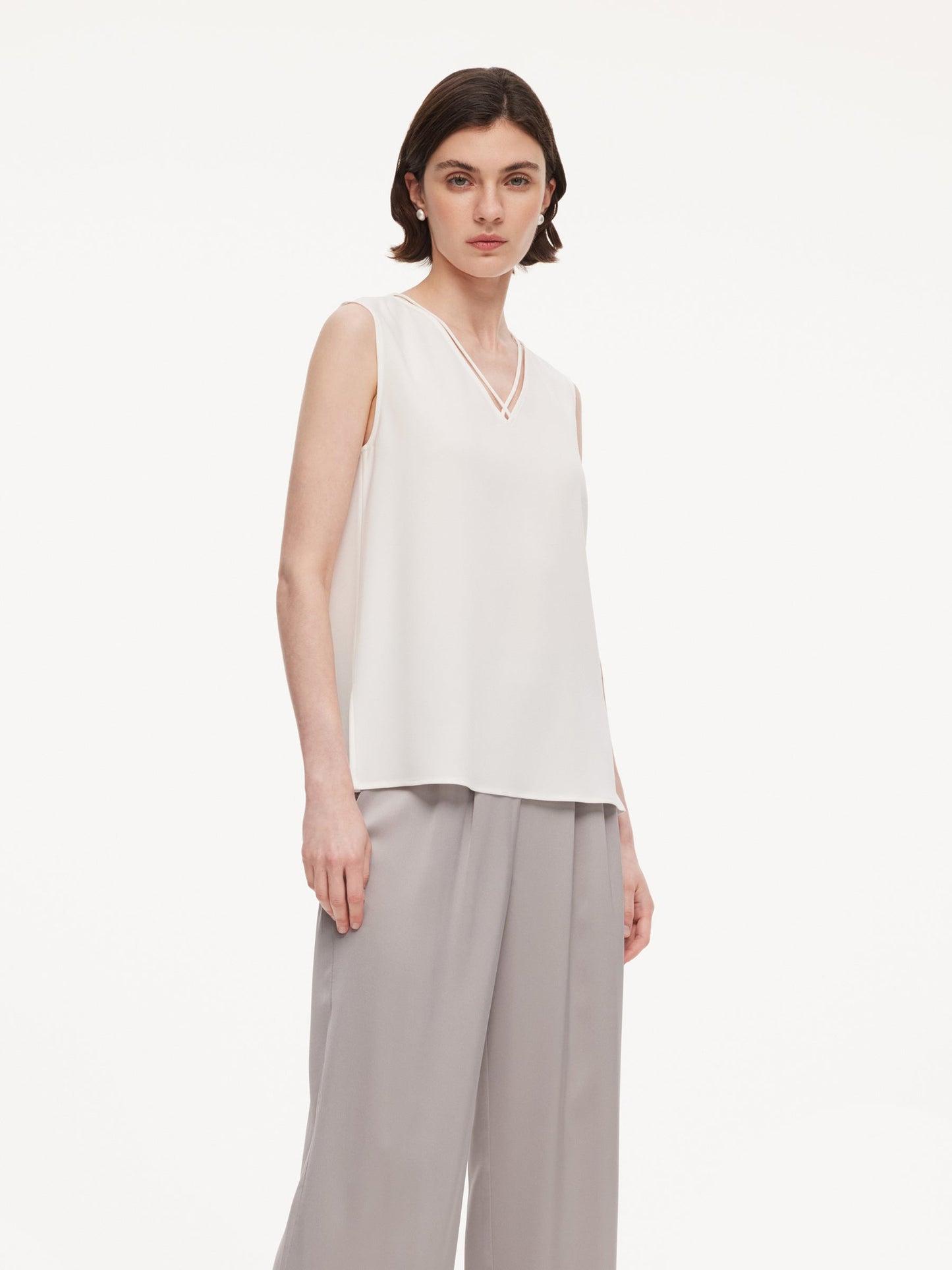 Triacetate Blend Women V-Neck Tank Top