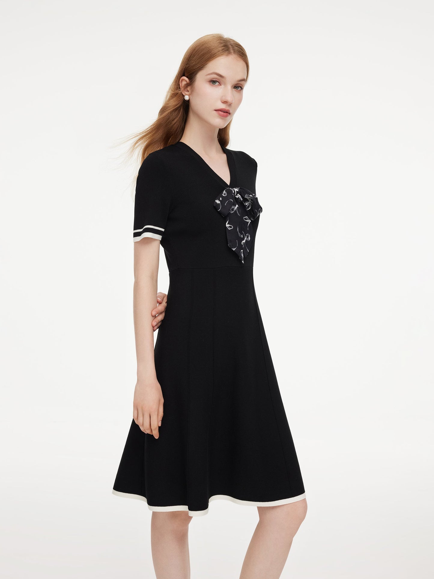 Lyocell Blend Women Knit Midi Dress With Detachable Silky Scarf