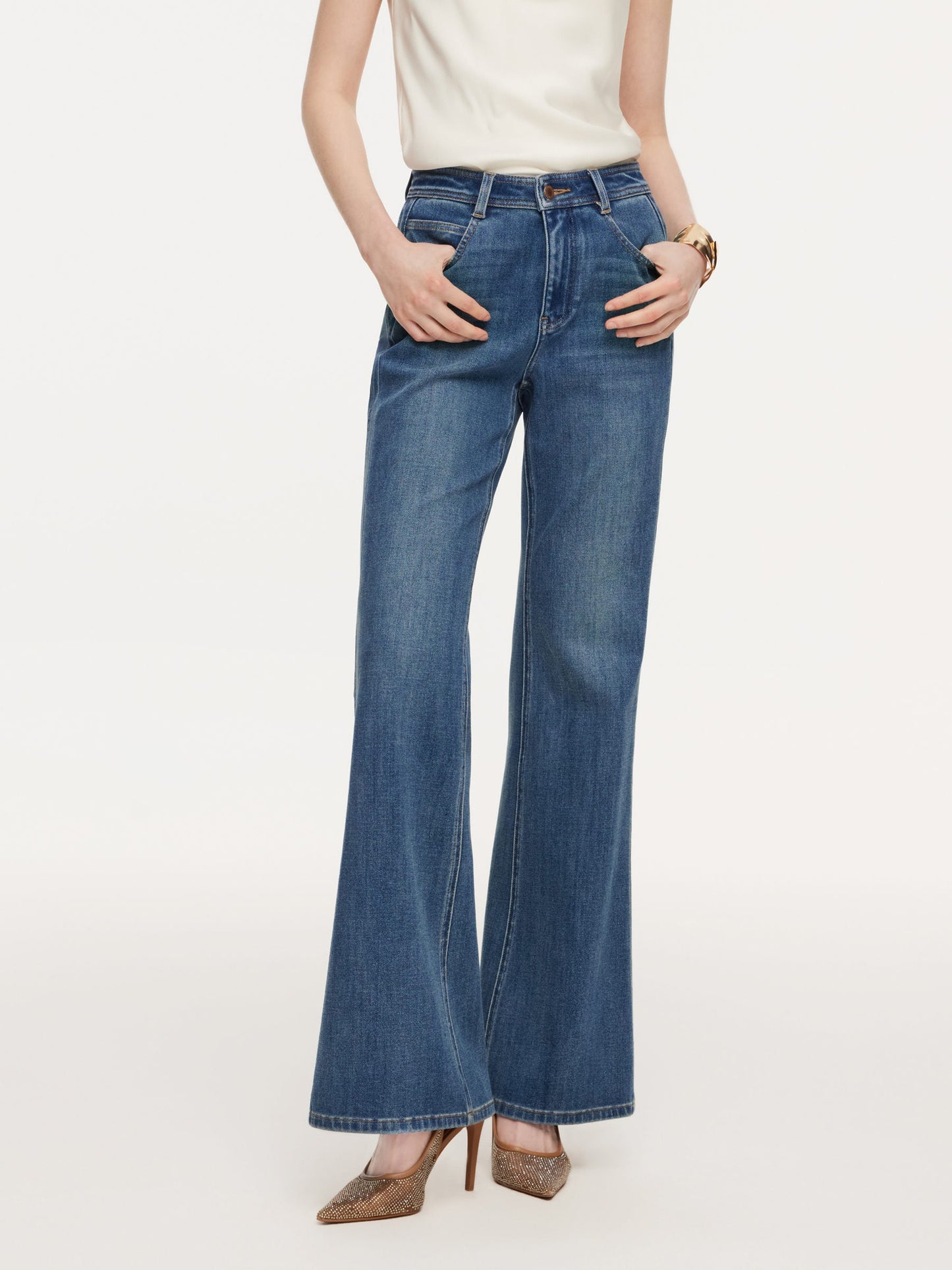 Lyocell Blend Four-Way Stretch Women Flared Jeans