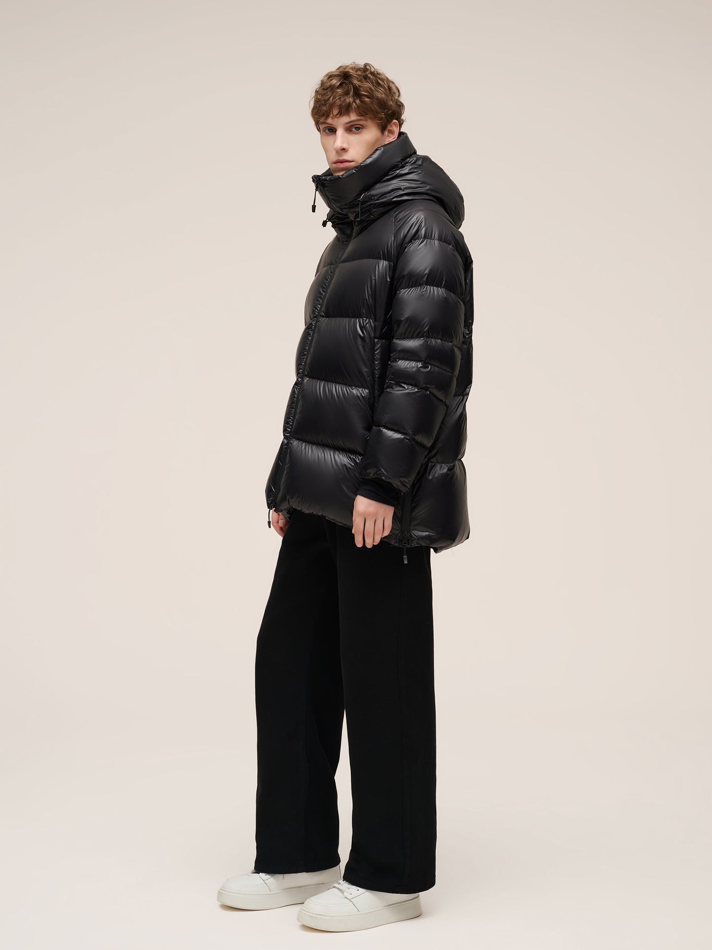 Waterproof And Windproof Unisex Hooded Goose Down Jacket