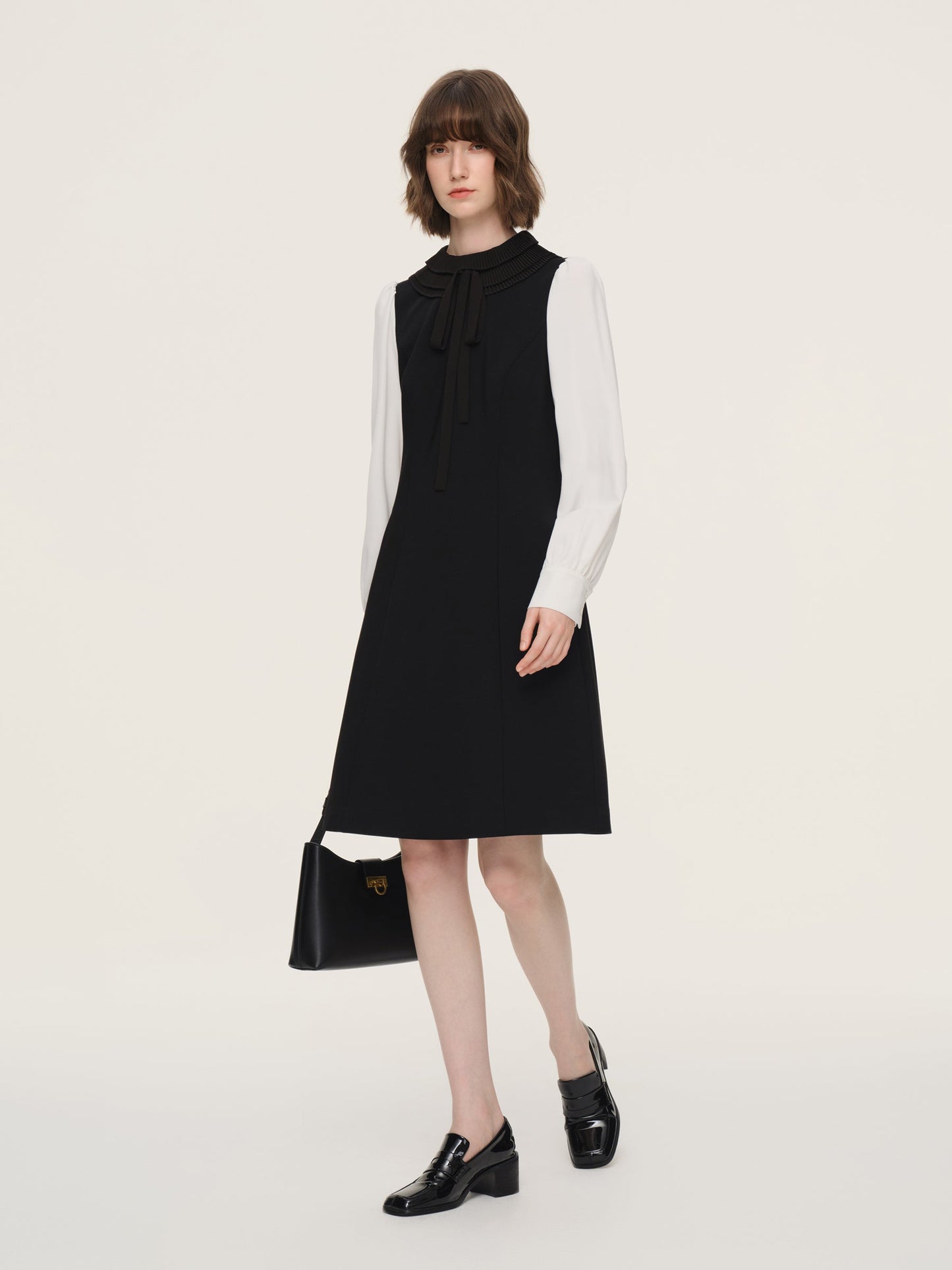 Worsted Wool Blend Ruffle Collar Women Mini Dress With Detachable Ribbon