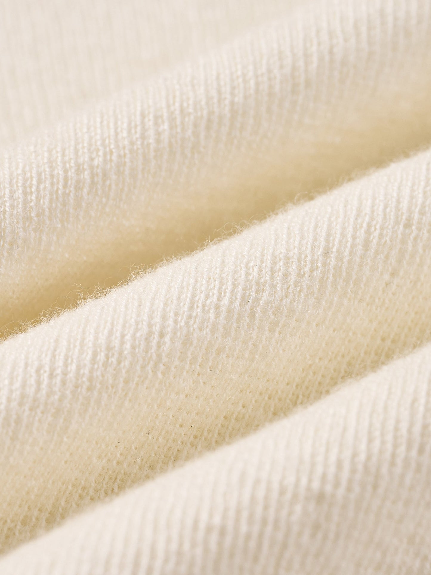 [Preview] Wool Blend Boat Neck Women Knit Top With GO Letter Clip