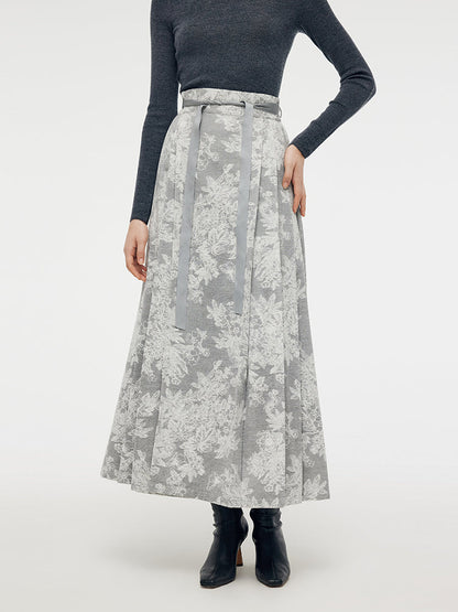 Silver Floral Jacquard Women Mamianqun With Bottomed Skirt
