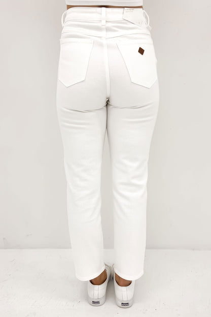 A 94 High Slim Jean Pearl