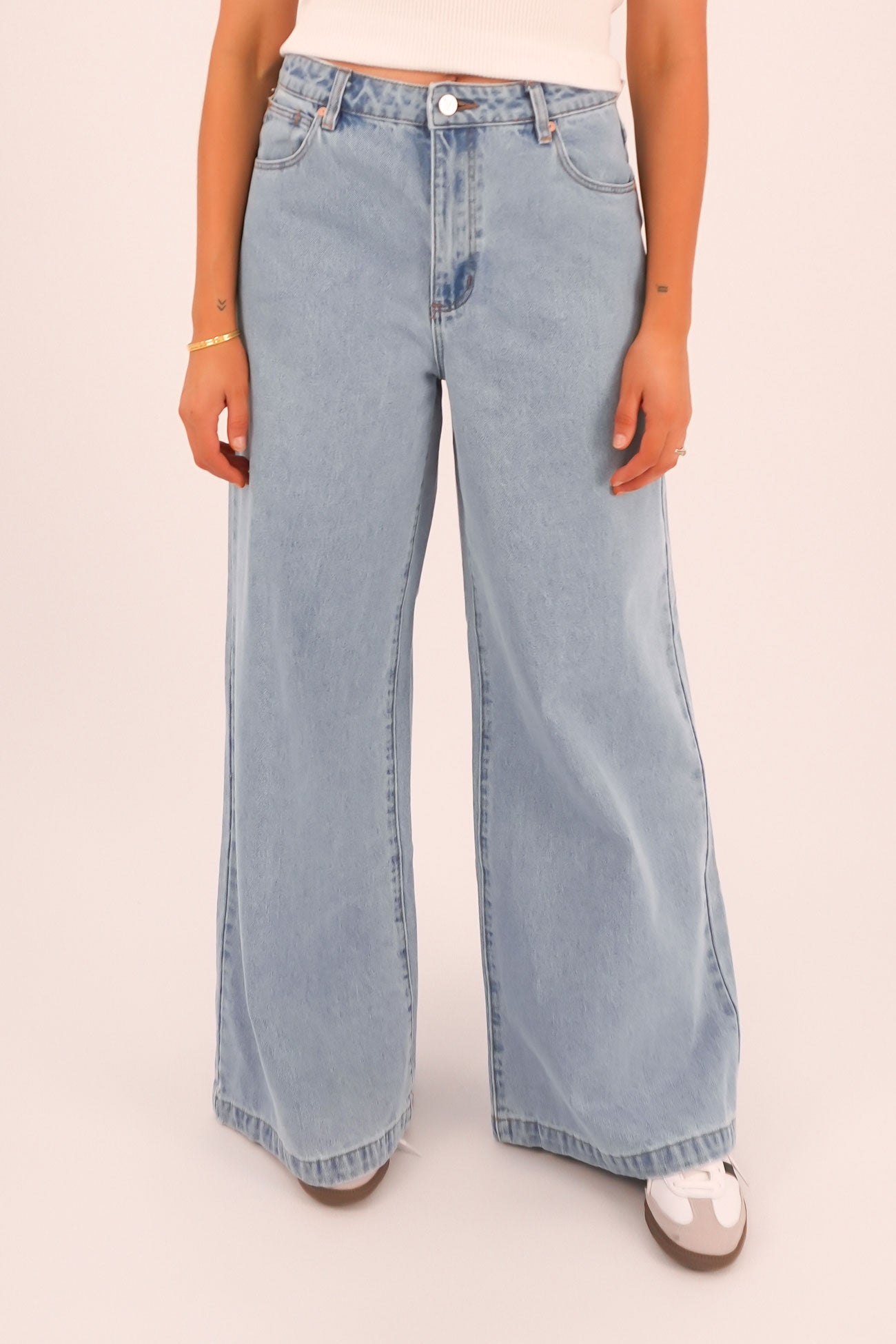 A 94 High & Super Wide Jean Loretta