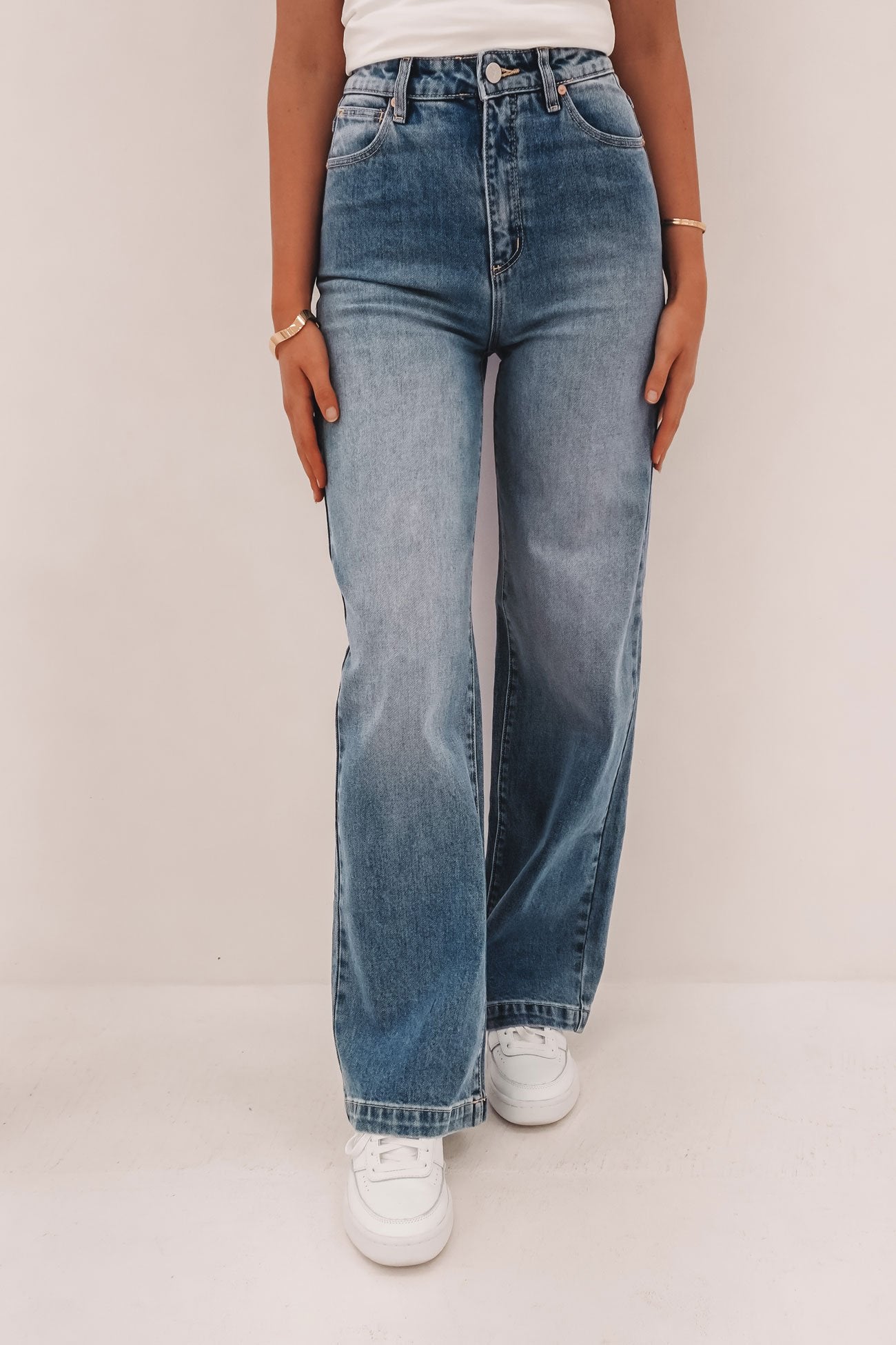A 94 High & Wide Jean Alexa Recycled