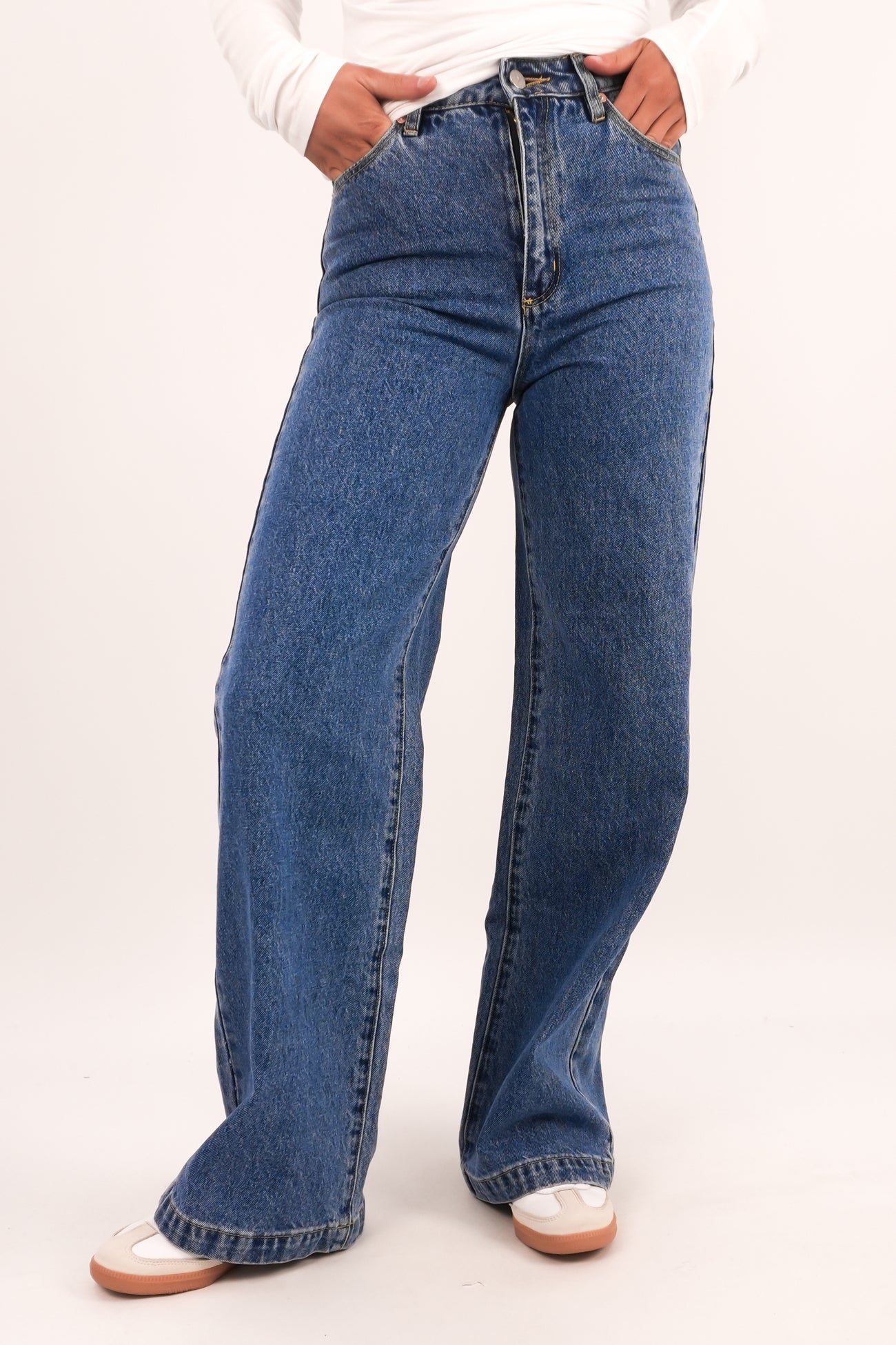 A 94 High & Wide Jean Eva Organic