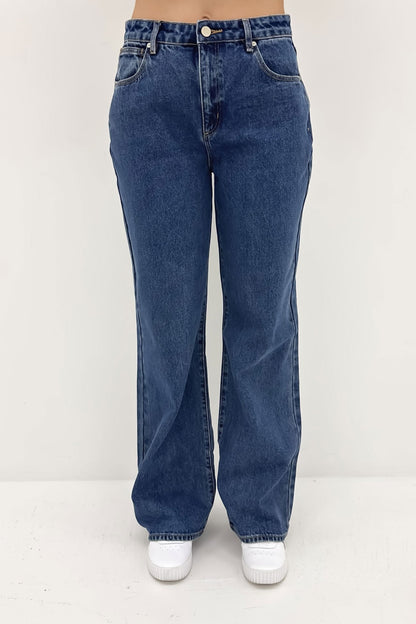 A 95 Mid Baggy Jean Bella