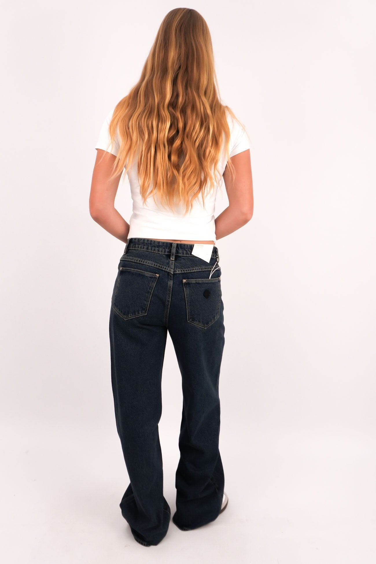 A 95 Mid Baggy Jean Lola