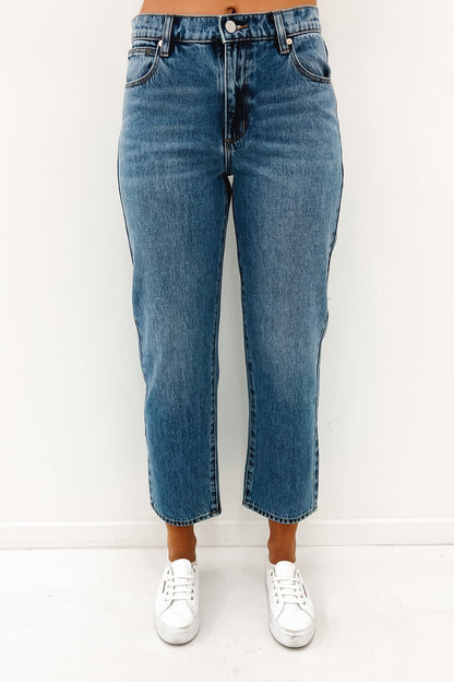 A 95 Mid Straight Jean Scout