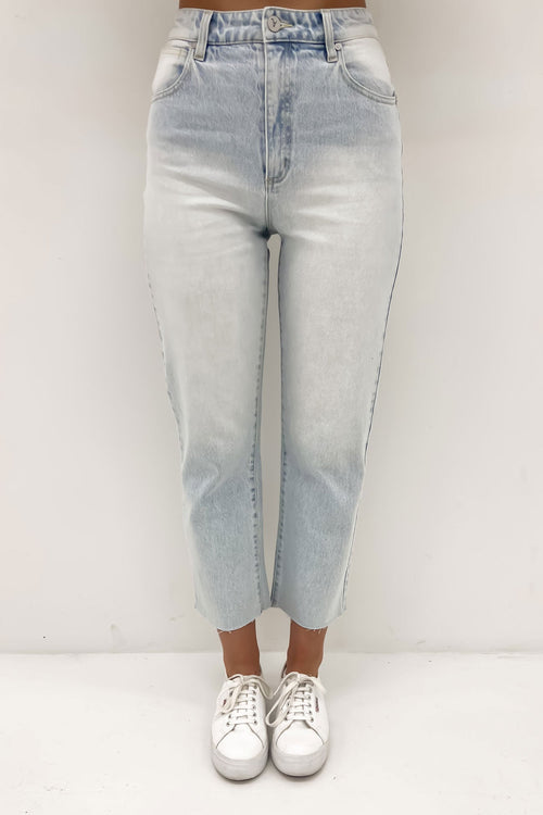 A Venice Straight Jean Kes