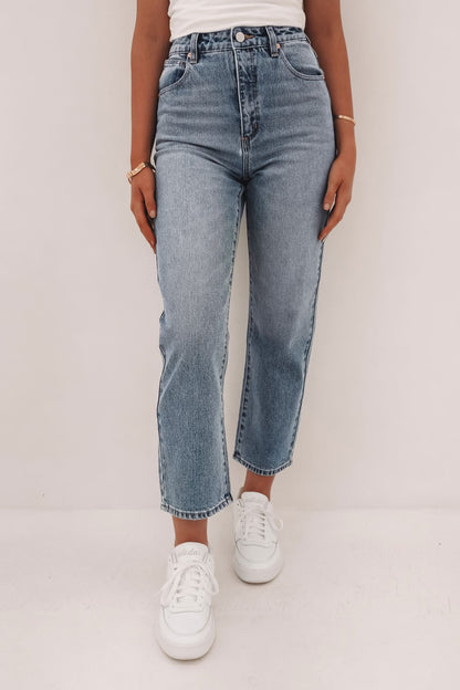 A Venice Straight Jean