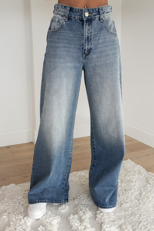 A 94 High & Baggy Jean Tamara Cinch Recycled