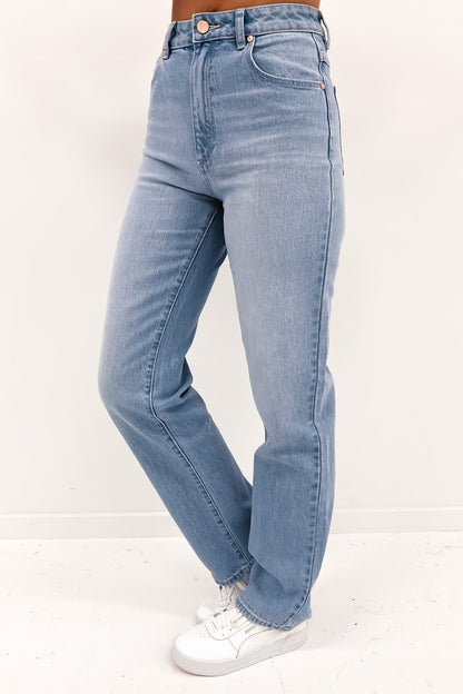 A 94 High Straight Jean