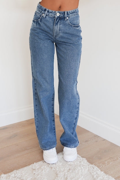 A 95 Mid Baggy Jean
