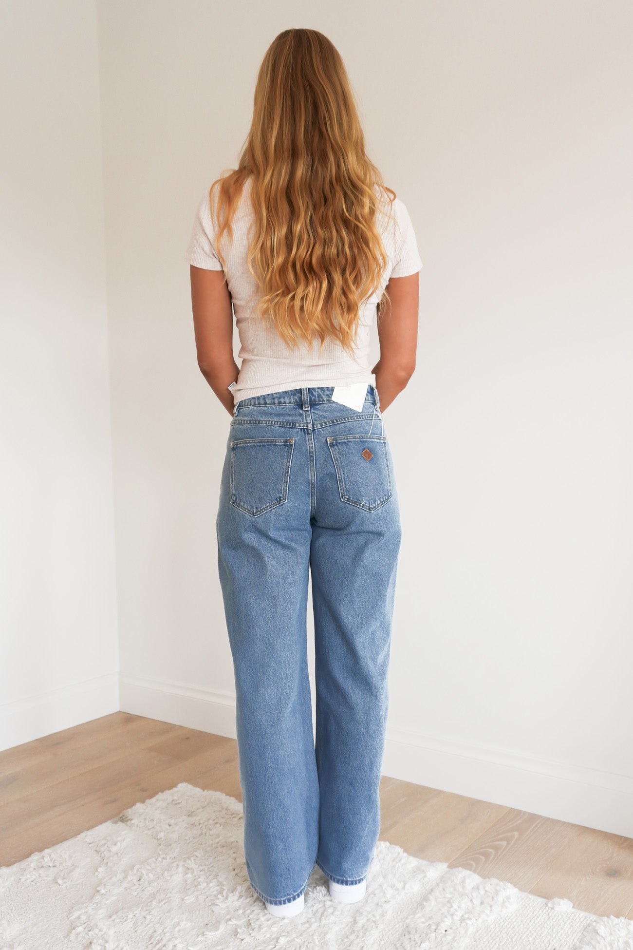A 95 Mid Baggy Petite Jean Gigi