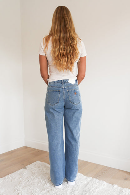 A 95 Mid Baggy Petite Jean Gigi