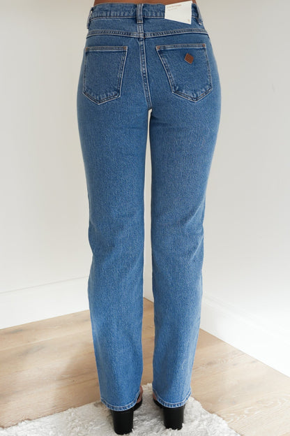 A 95 Mid Straight Jean Debbie
