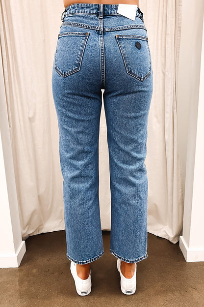 A Venice Straight Jean Parker Organic