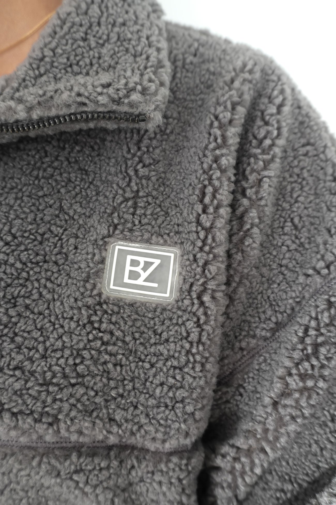 Ace Quarter Teddy Charcoal