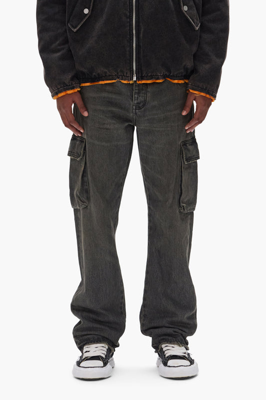 P011 Ashfall Cargo