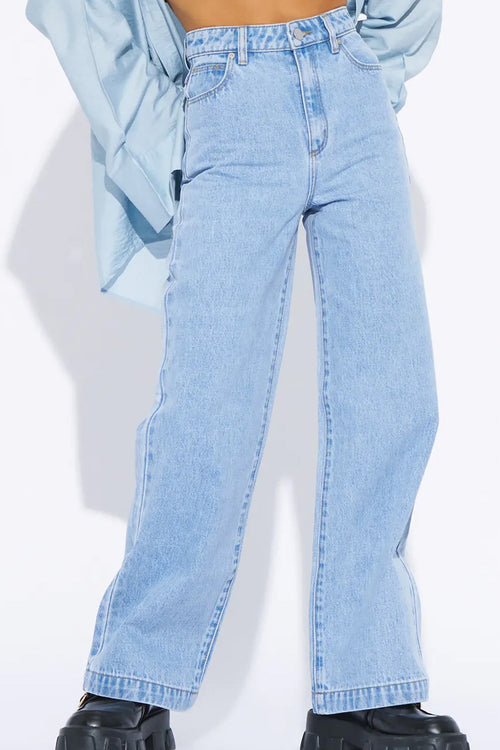 A 94 High & Wide Petite Jean Walk Away