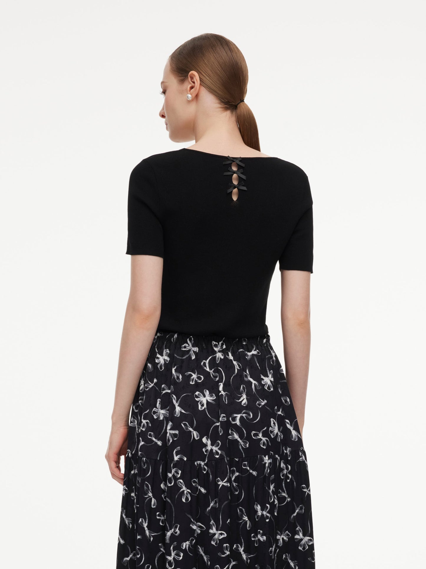 Lyocell Blend Bowknot Embroidered Women Square Neck Knit Top