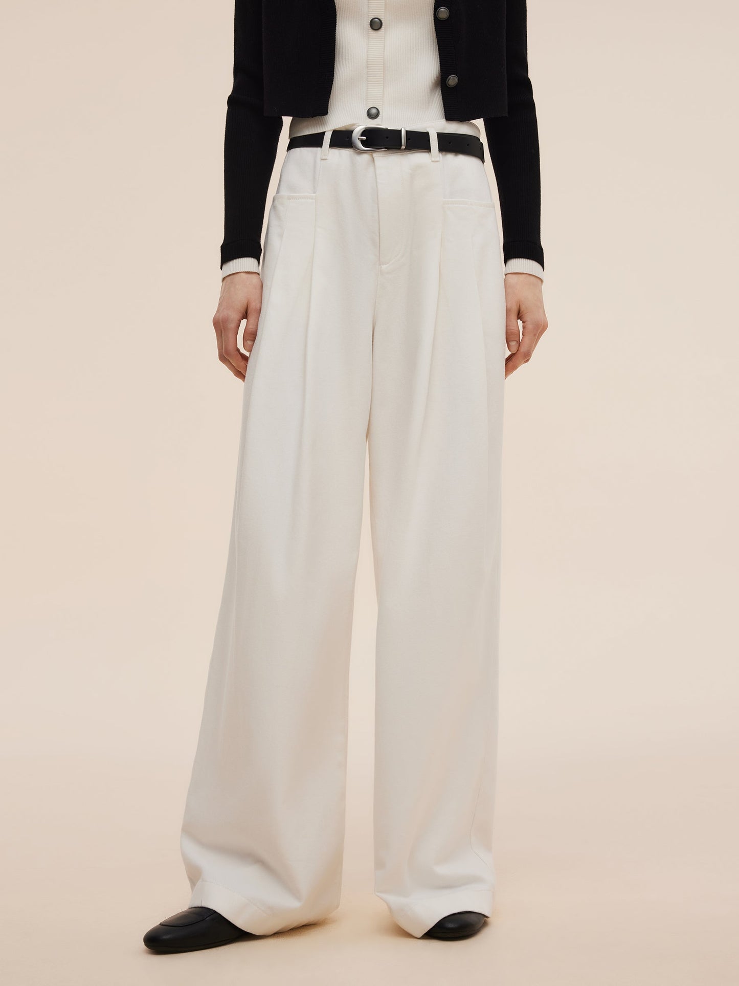 Denim Women High-Waisted Wide Leg Jeans With Leather Belt