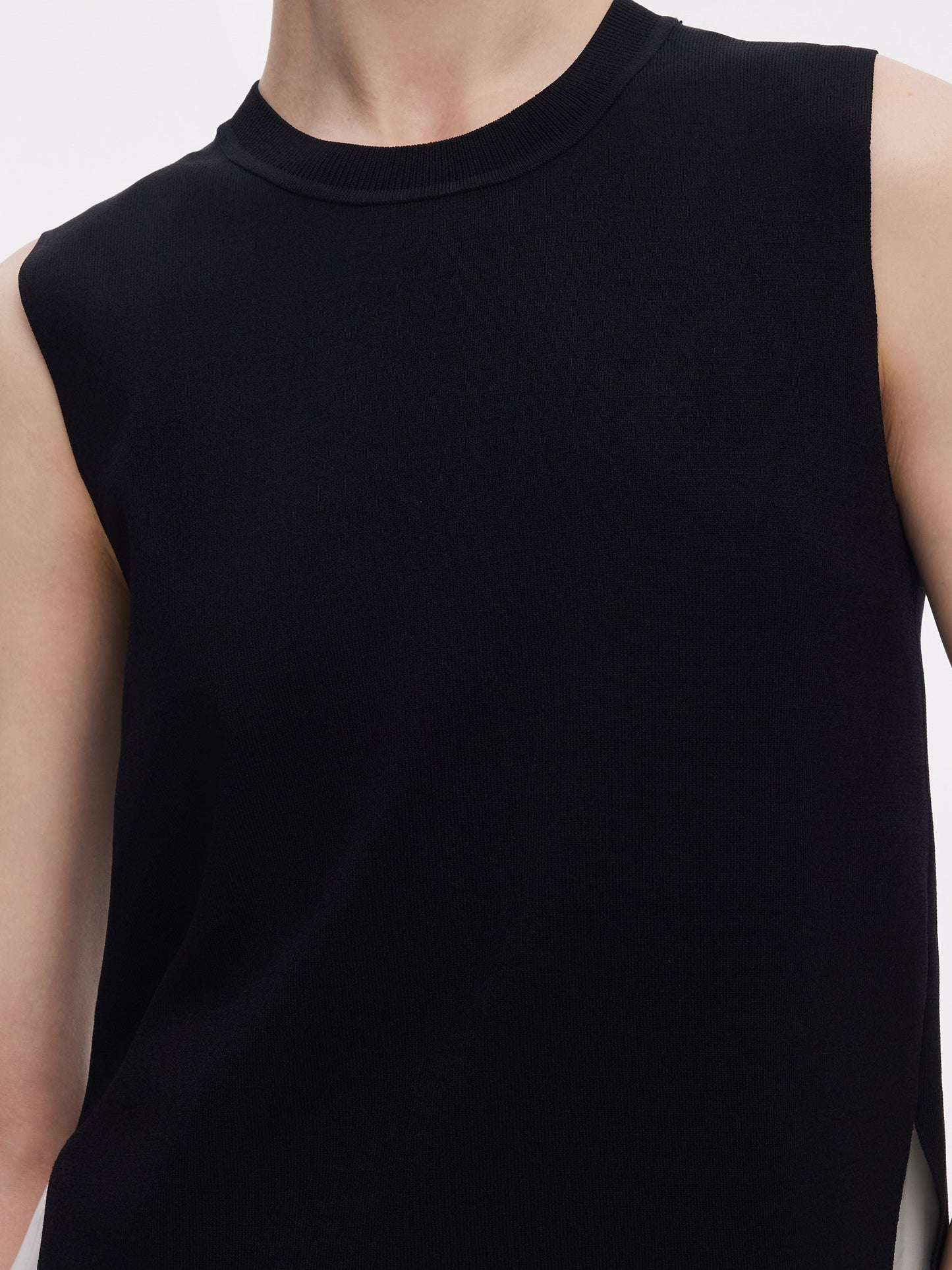 Lyocell Blend Knit Tank Top And Back Pleated Blouse Two-Piece Set