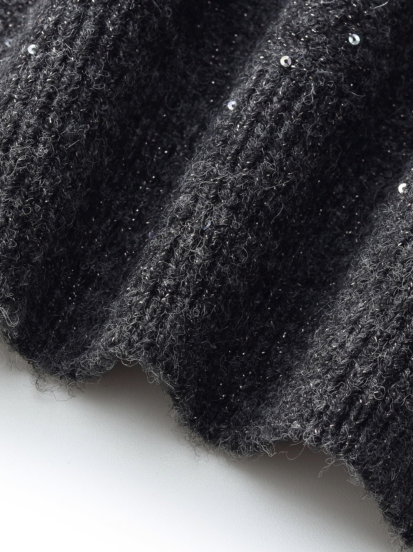 Sequins Beaded Round Neck Women Sweater