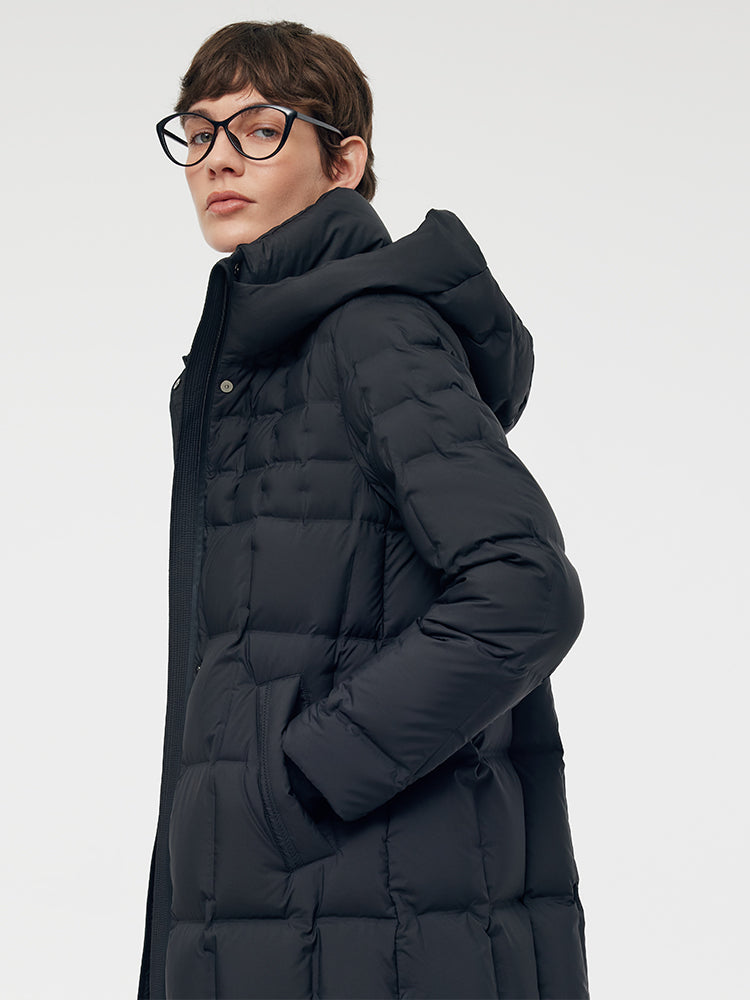Water-repellent And Windproof Hooded Goose Down Coat